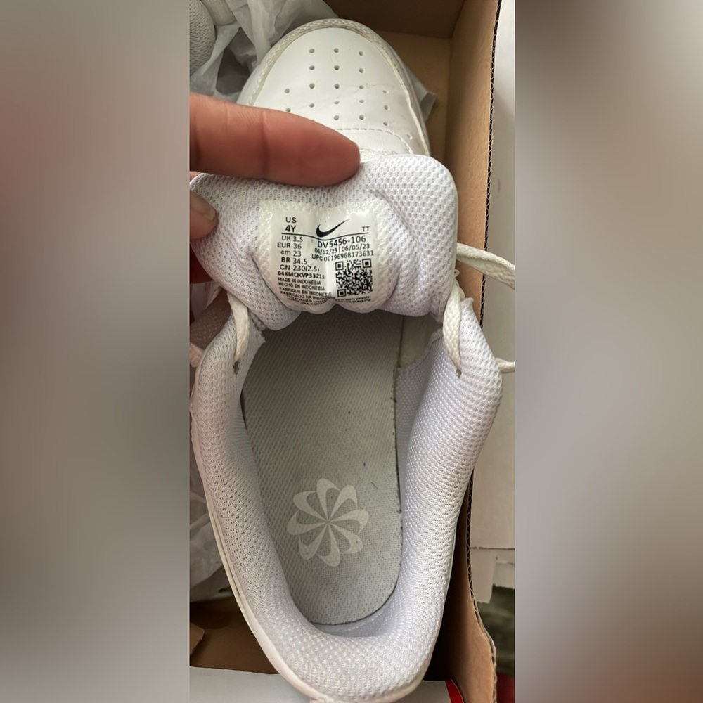 ❌TRADED🆘Nike Kids Court Borough Low Recraft GS - Picture 3 of 6